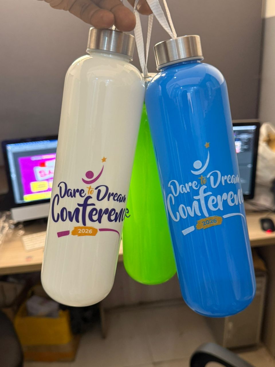 D2D water bottles